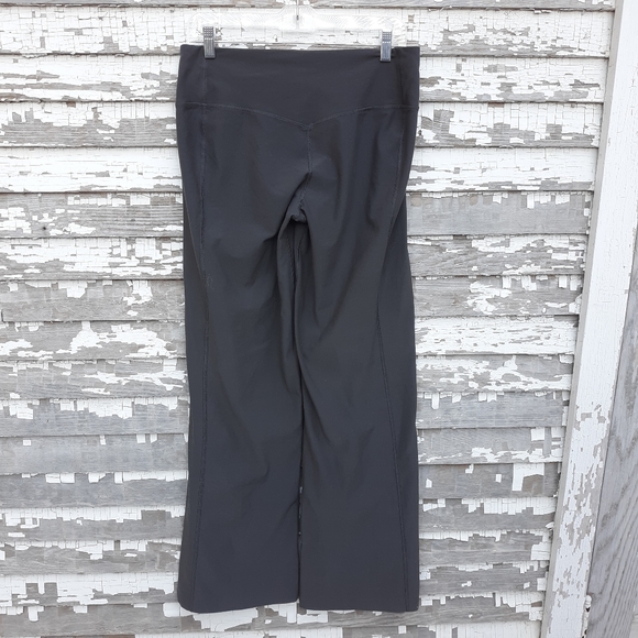 Nike Legend regular fit pants size medium - Picture 3 of 6